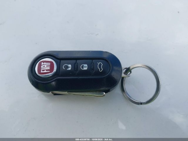 2014 FIAT 500L ZFBCFABHXEZ026907 Photo 10