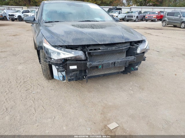 5NPLM4AG7MH026544 Hyundai ELANTRA SEL