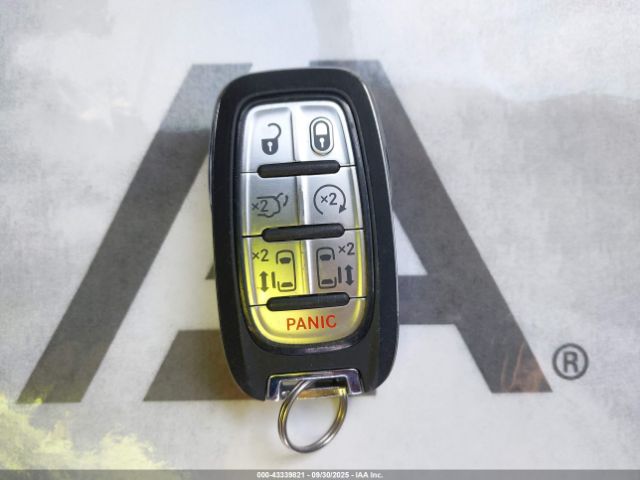 2023 CHRYSLER VOYAGER 2C4RC1CG7PR525120 Photo 10