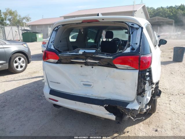 2023 CHRYSLER VOYAGER 2C4RC1CG7PR525120 Photo 5