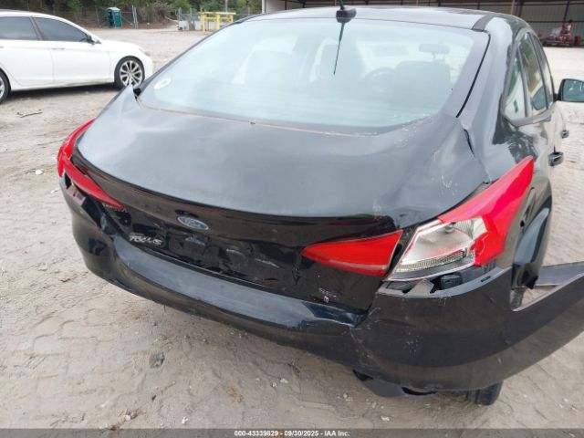 2018 FORD FOCUS 1FADP3F26JL311445 Photo 5