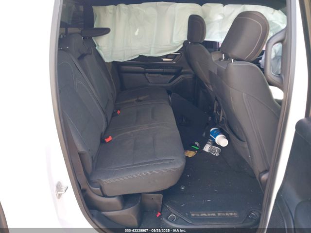 2019 RAM 1500 1C6SRFFT4KN573418 Photo 7