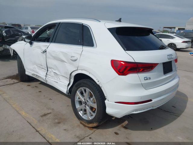2024 AUDI Q3 WA1AUCF37R1091376 Photo 2