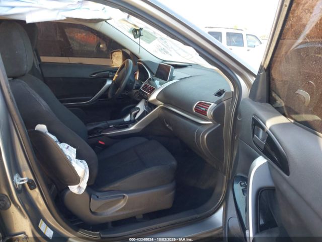 2019 MITSUBISHI ECLIPSE CROSS JA4AT4AA5KZ049259 Photo 4