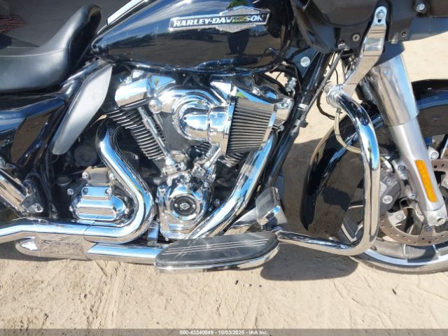 2023 HARLEY-DAVIDSON FLTRX 1HD1KHC11PB675807 Photo 7