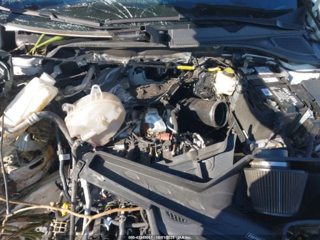 2022 VOLKSWAGEN GOLF R WVWEB7CD4NW126843 Photo 9