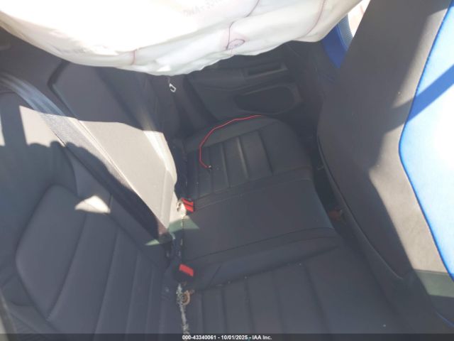 2022 VOLKSWAGEN GOLF R WVWEB7CD4NW126843 Photo 7