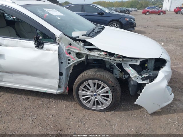 Subaru Impreza 2018 4S3GTAB67J3705018 Image 17