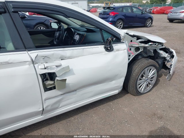 Subaru Impreza 2018 4S3GTAB67J3705018 Image 19