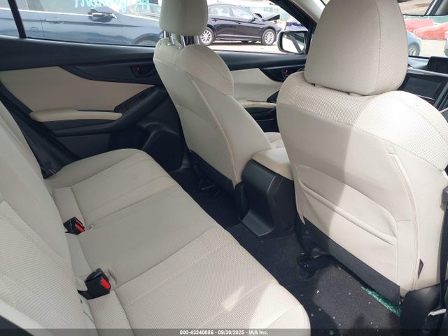 Subaru Impreza 2018 4S3GTAB67J3705018 Image 8