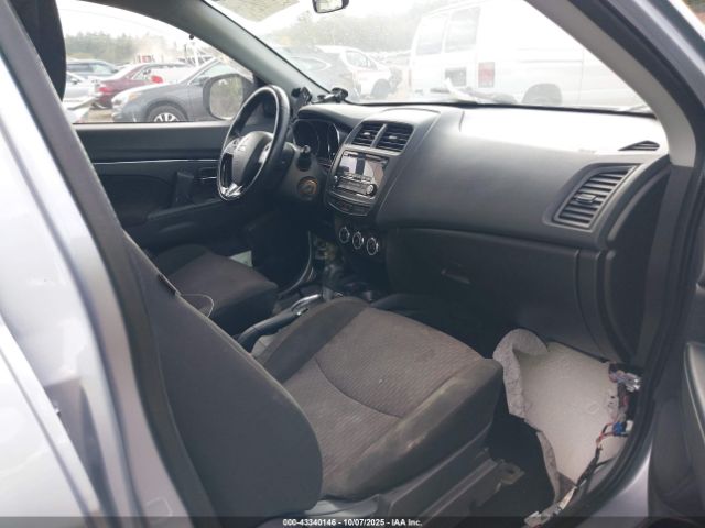 2017 MITSUBISHI OUTLANDER SPORT JA4AP3AU3HZ058866 Photo 4