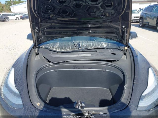 2018 TESLA MODEL 3 5YJ3E1EB3JF099124 Photo 9