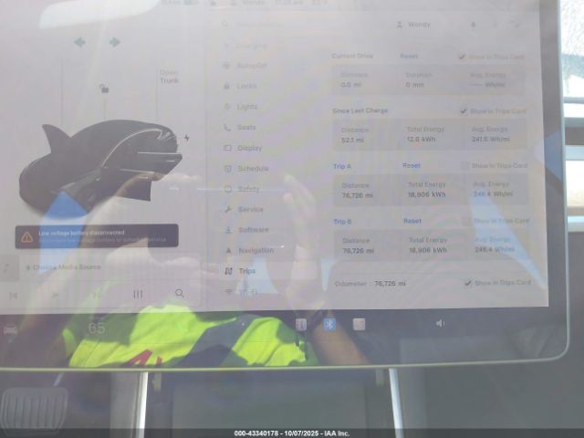 2018 TESLA MODEL 3 5YJ3E1EB3JF099124 Photo 6