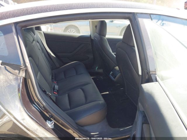 2018 TESLA MODEL 3 5YJ3E1EB3JF099124 Photo 7