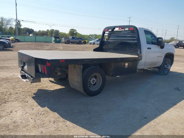 1GB3YSE76PF231133 Chevrolet l8t