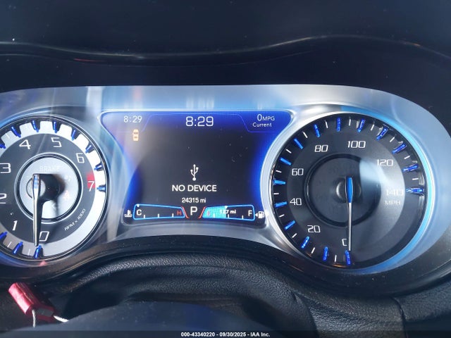 2C3CCABGXNH236523 Chrysler 300