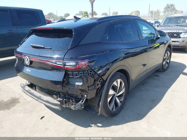 2024 VOLKSWAGEN ID.4 1V2CRPE84RC000457 Photo 3