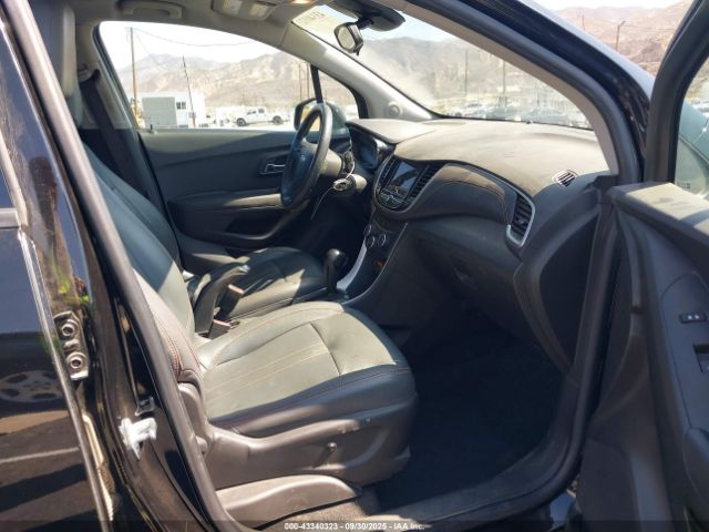 2020 CHEVROLET TRAX KL7CJNSB8LB091711 Photo 4