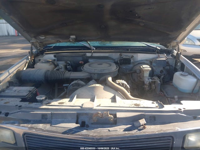 43340333 :رقم المزاد ، 2GTFK29K5N1526110 vin ، 1992 Gmc Sierra K2500 مزاد بيع