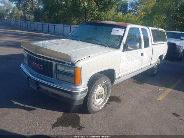 43340333 :رقم المزاد ، 2GTFK29K5N1526110 vin ، 1992 Gmc Sierra K2500 مزاد بيع