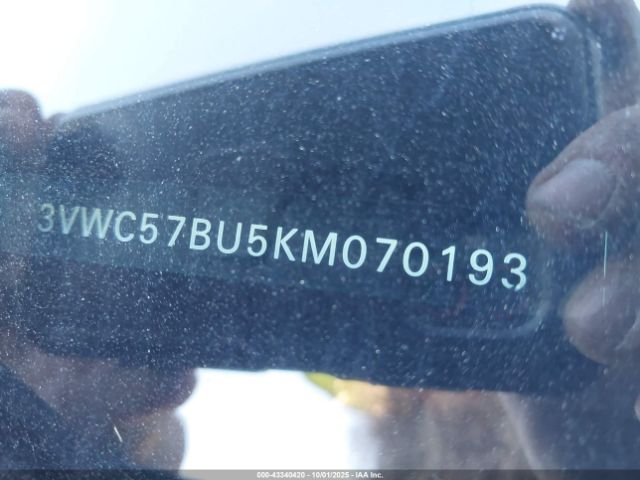 2019 VOLKSWAGEN JETTA 3VWC57BU5KM070193 Photo 8