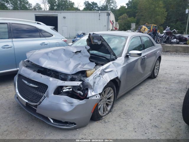 2017 CHRYSLER 300C 2C3CCAEG7HH570928 Photo 1