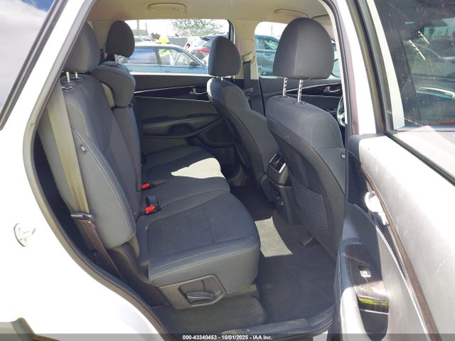 5XYPG4A31KG439134 KIA Sorento 2.4l Lx