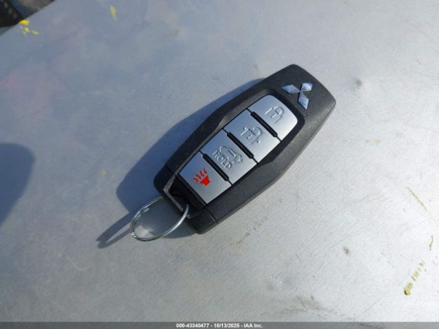 2024 MITSUBISHI OUTLANDER JA4J3WA85RZ046431 Photo 10