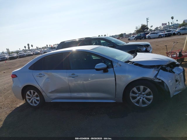 Aukcja sprzedaży 2022 Toyota Corolla Le, vin: 5YFEPMAE4NP300415, numer aukcji: 43340536