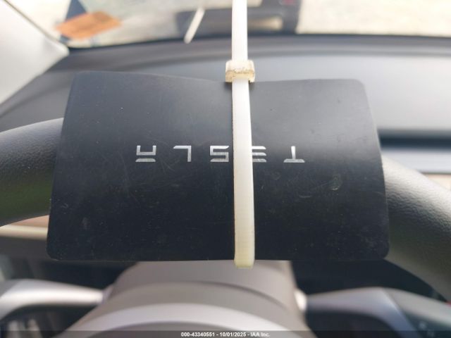 2022 TESLA MODEL Y 7SAYGDEE8NA019642 Photo 10