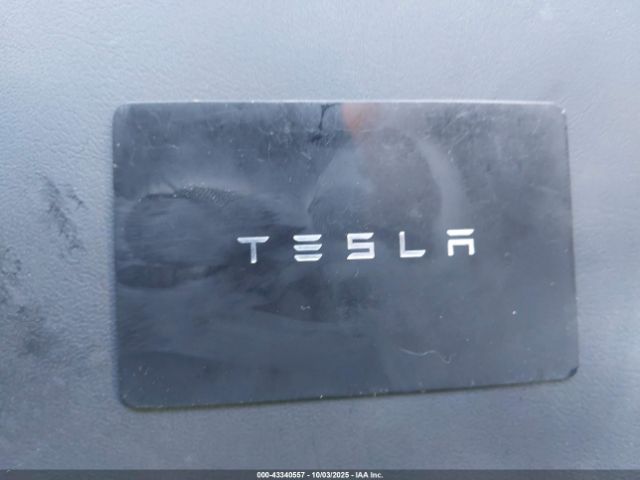 2025 TESLA MODEL Y 7SAYGAEE1SF221655 Photo 10