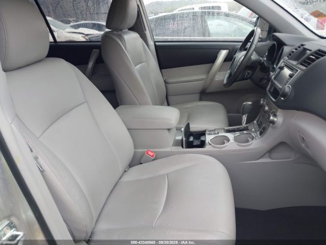 2013 TOYOTA HIGHLANDER 5TDZK3EH0DS132017 Photo 4