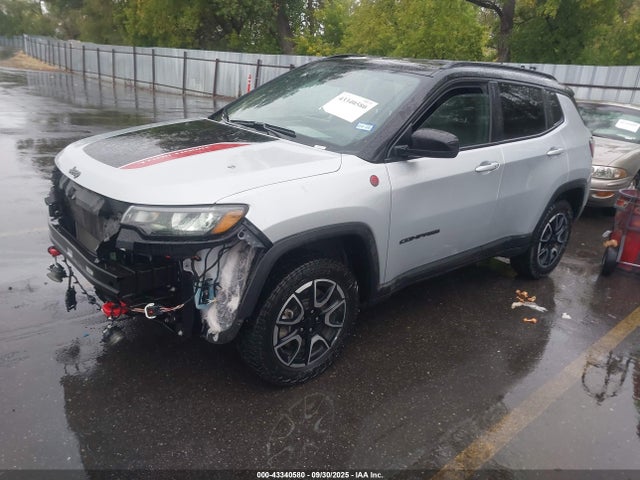 Jeep Compass 2024 3C4NJDDN5RT149858 Image 2