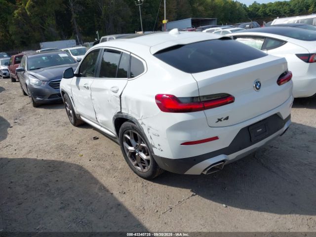 2022 BMW X4 5UX33DT03N9M96131 Photo 2