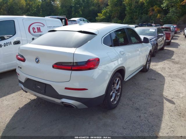 2022 BMW X4 5UX33DT03N9M96131 Photo 3
