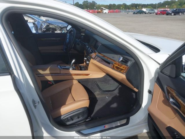 2015 BMW 740LI WBAYE4C52FD139080 Photo 4