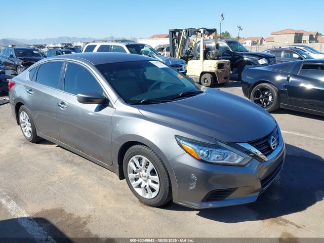 1N4AL3AP7HN311664 Nissan 2017
