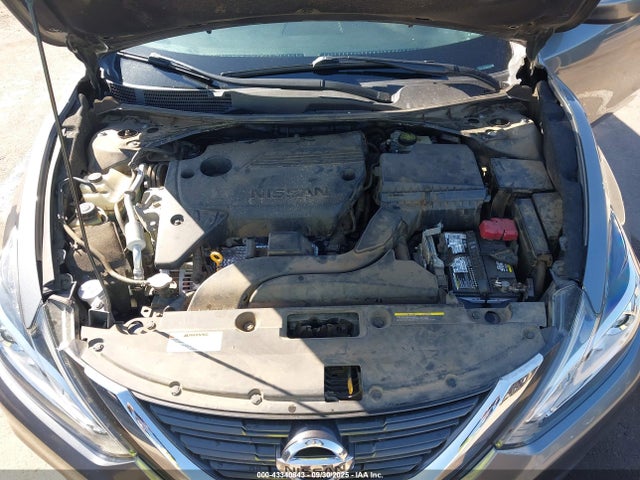1N4AL3AP7HN311664 Nissan 2017