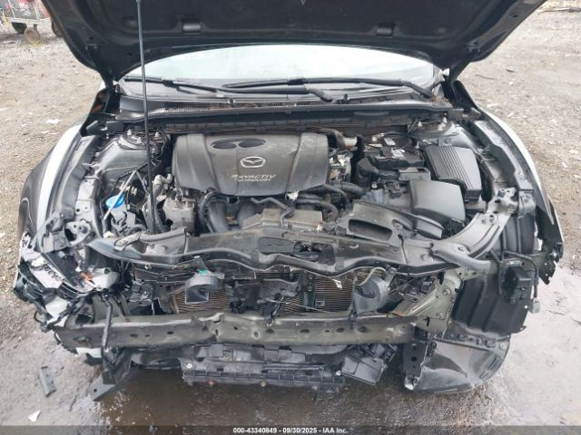 2018 MAZDA MAZDA6 JM1GL1UMXJ1303193 Photo 9