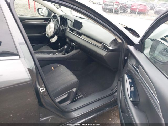 2018 MAZDA MAZDA6 JM1GL1UMXJ1303193 Photo 4