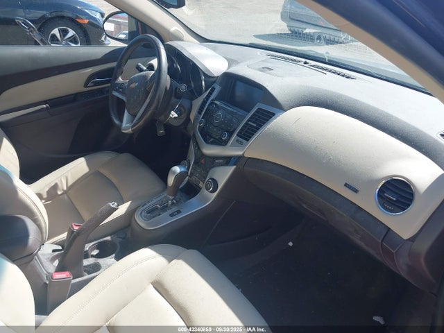 Chevrolet LUV 2014 1G1PE5SB1E7380808 Image 5