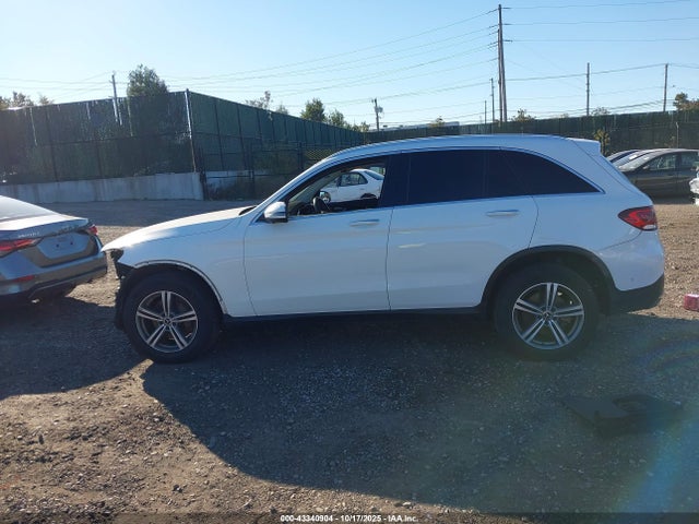 Продаж на аукціоні авто 2020 Mercedes-benz Glc 300 4matic, vin: WDC0G8EB4LF691422, номер лоту: 43340904