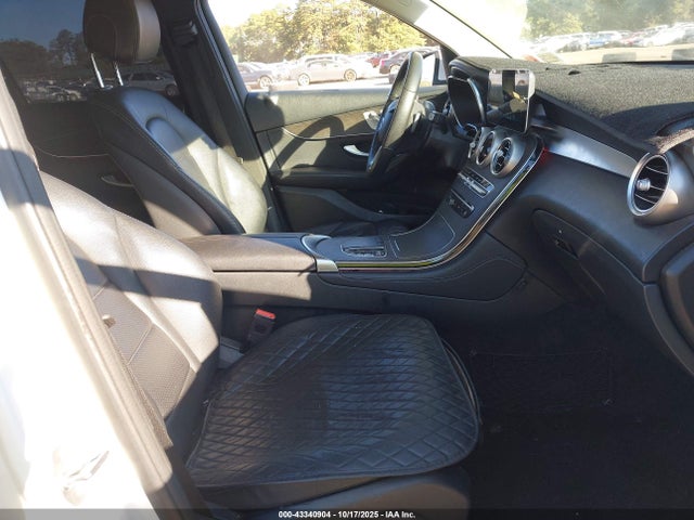 Продаж на аукціоні авто 2020 Mercedes-benz Glc 300 4matic, vin: WDC0G8EB4LF691422, номер лоту: 43340904