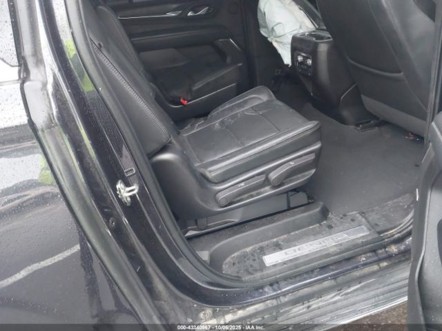2023 GMC YUKON XL 1GKS1JKL8PR208298 Photo 7