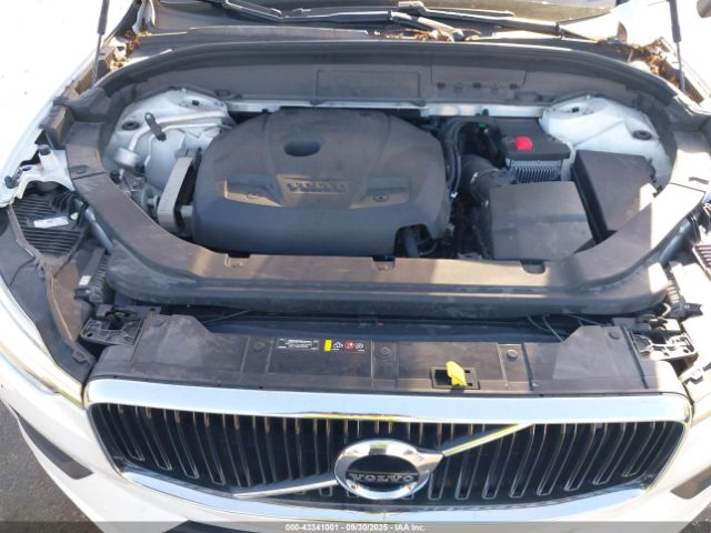 2019 VOLVO XC60 LYV102DK9KB357839 Photo 9