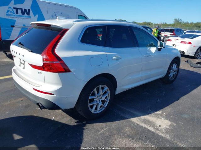 2019 VOLVO XC60 LYV102DK9KB357839 Photo 3