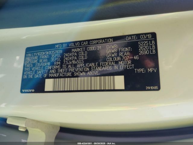 2019 VOLVO XC60 LYV102DK9KB357839 Photo 8