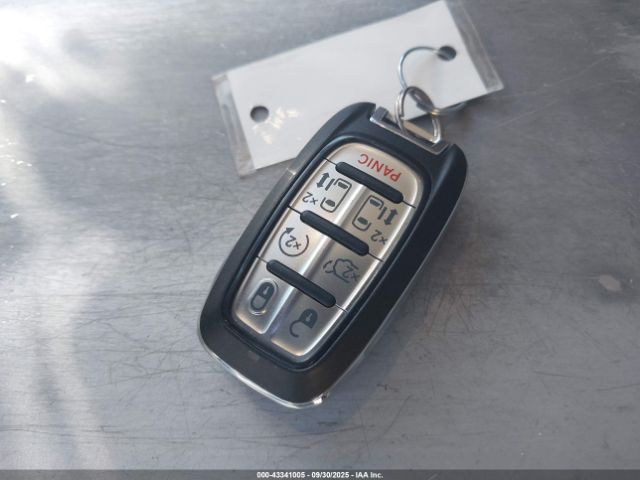 2018 CHRYSLER PACIFICA HYBRID 2C4RC1N76JR229963 Photo 10