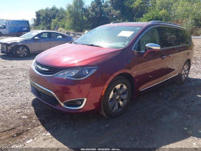 2018 CHRYSLER PACIFICA HYBRID 2C4RC1N76JR229963 Photo 1
