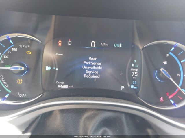 2018 CHRYSLER PACIFICA HYBRID 2C4RC1N76JR229963 Photo 6
